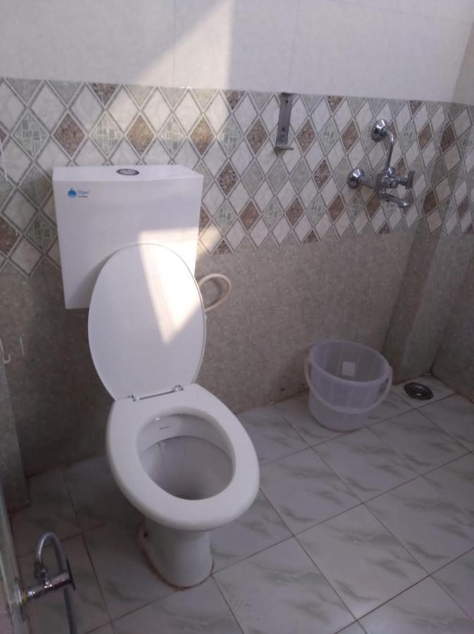 Hotel Chandrawali By Wb Inn Ballia Eksteriør billede