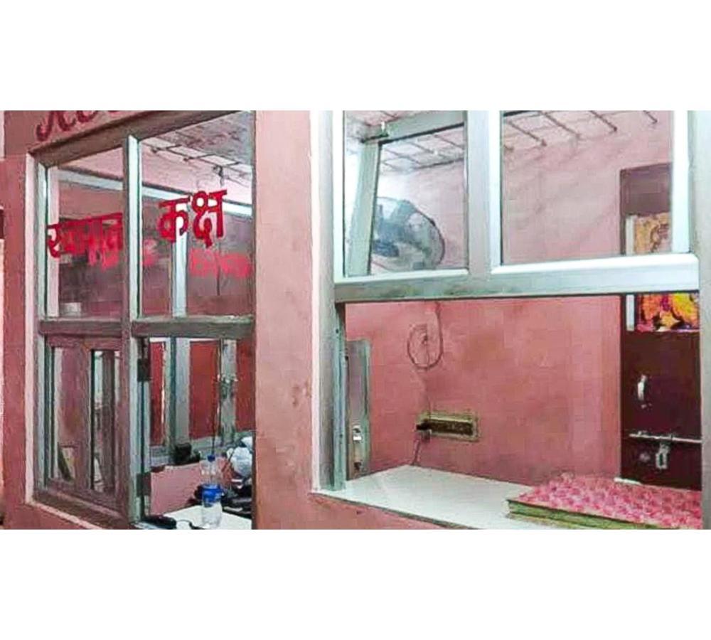 Hotel Chandrawali By Wb Inn Ballia Eksteriør billede